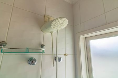 Casa à venda com 484m², 5 quartos e 6 vagas Casa à venda com 484m², 5 quartos e 6 vagasBanheiro do Quarto 6