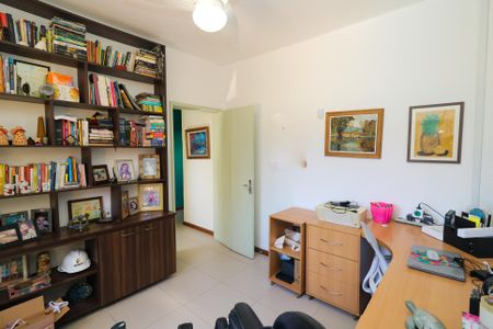 Casa para alugar com 499m², 5 quartos e 4 vagas Casa para alugar com 499m², 5 quartos e 4 vagasQuarto 4
