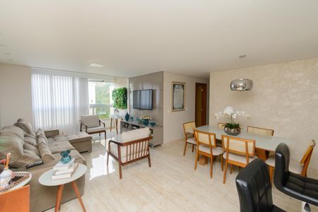 Apartamento à venda com 105m², 4 quartos e 2 vagasSala