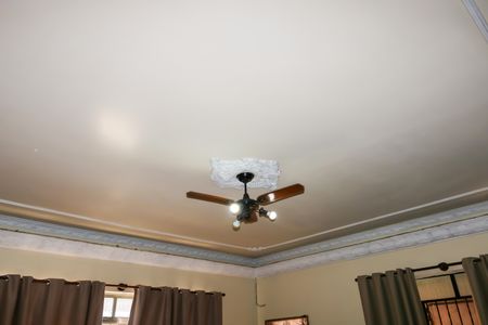 Casa à venda com 732m², 8 quartos e 8 vagas Casa à venda com 732m², 8 quartos e 8 vagasSala - Casa 1