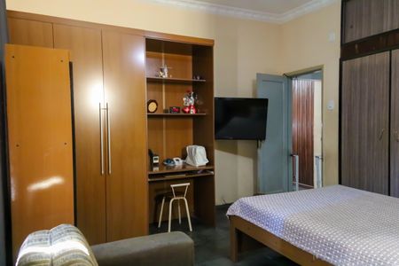 Casa à venda com 732m², 8 quartos e 8 vagas Casa à venda com 732m², 8 quartos e 8 vagasQuarto Suite - Casa 1