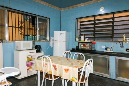 Casa à venda com 732m², 8 quartos e 8 vagas Casa à venda com 732m², 8 quartos e 8 vagasCozinha - Casa 1