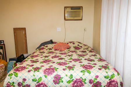 Casa à venda com 732m², 8 quartos e 8 vagas Casa à venda com 732m², 8 quartos e 8 vagasQuarto 3 - Casa 3