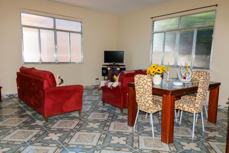 Casa à venda com 732m², 8 quartos e 8 vagas Casa à venda com 732m², 8 quartos e 8 vagasSala - Casa 3