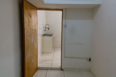 Casa à venda com 732m², 8 quartos e 8 vagas Casa à venda com 732m², 8 quartos e 8 vagasÁrea de Serviço - Casa 2