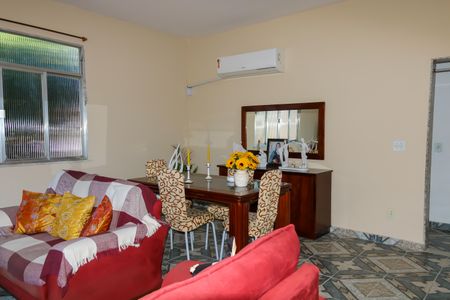 Casa à venda com 732m², 8 quartos e 8 vagas Casa à venda com 732m², 8 quartos e 8 vagasSala - Casa 3