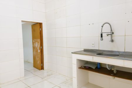 Casa à venda com 732m², 8 quartos e 8 vagas Casa à venda com 732m², 8 quartos e 8 vagasCozinha - Casa 2