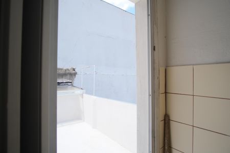 Casa à venda com 100m², 1 quarto e sem vagaBanheiro de serviço