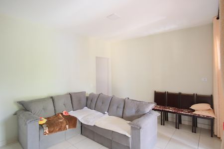 Casa à venda com 100m², 1 quarto e sem vagaSala 2