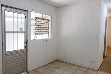 Sala / Cozinha de casa para alugar com 1 quarto, 50m² em Santo Antônio, Osasco