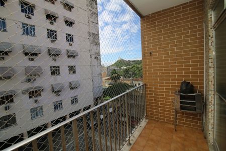 Apartamento à venda com 80m², 3 quartos e 1 vagaVaranda