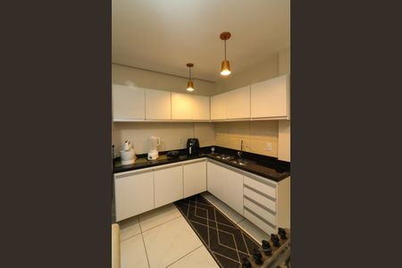 Apartamento à venda com 73m², 2 quartos e sem vaga Apartamento à venda com 73m², 2 quartos e sem vagaCozinha