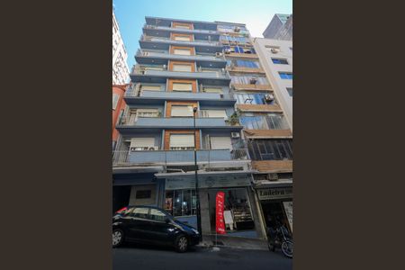 Apartamento à venda com 73m², 2 quartos e sem vaga Apartamento à venda com 73m², 2 quartos e sem vagaFachada do Prédio