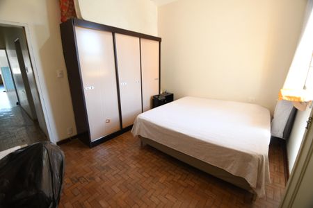 Casa à venda com 260m², 4 quartos e 4 vagasQuarto 2