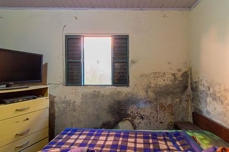 Casa à venda com 312m², 2 quartos e 2 vagas Casa à venda com 312m², 2 quartos e 2 vagasQuarto - Casa 2