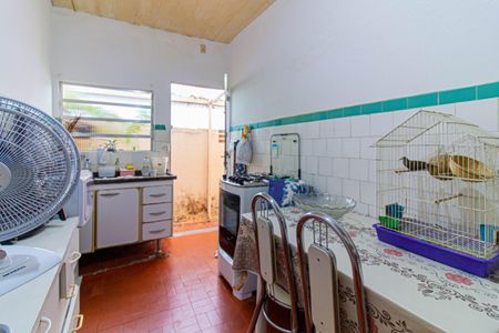 Casa à venda com 312m², 2 quartos e 2 vagas Casa à venda com 312m², 2 quartos e 2 vagasCozinha - Casa 1