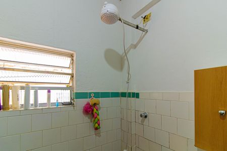 Casa à venda com 312m², 2 quartos e 2 vagas Casa à venda com 312m², 2 quartos e 2 vagasBanheiro - Casa 1