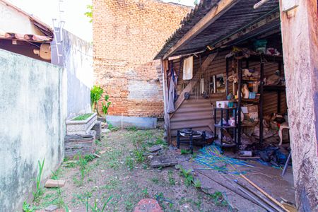 Casa à venda com 312m², 2 quartos e 2 vagas Casa à venda com 312m², 2 quartos e 2 vagasÁrea de Serviço - Casa 2