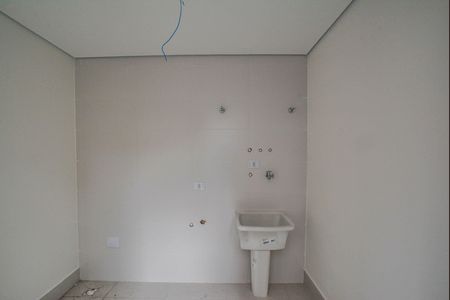 Casa à venda com 194m², 3 quartos e 4 vagas Casa à venda com 194m², 3 quartos e 4 vagasÁrea de Serviço