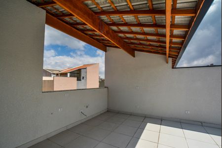 Casa à venda com 194m², 3 quartos e 4 vagas Casa à venda com 194m², 3 quartos e 4 vagasCobertura
