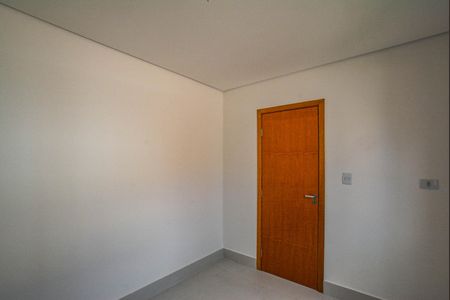 Casa à venda com 194m², 3 quartos e 4 vagas Casa à venda com 194m², 3 quartos e 4 vagasQuarto 2