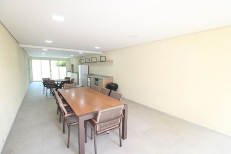 Apartamento à venda com 66m², 2 quartos e 1 vagaÁrea Comum