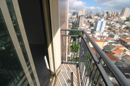 Apartamento à venda com 66m², 2 quartos e 1 vagaQuarto 2 - Varanda