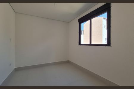 Casa à venda com 194m², 3 quartos e 4 vagasQuarto 2