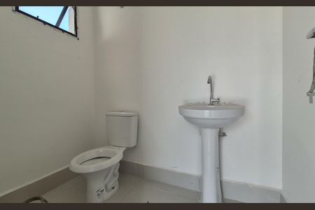 Casa à venda com 194m², 3 quartos e 4 vagasBanheiro de Serviço