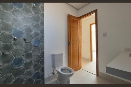 Casa à venda com 194m², 3 quartos e 4 vagasBanheiro