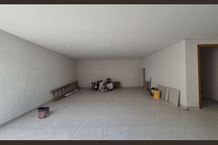 Casa à venda com 194m², 3 quartos e 4 vagasGaragem