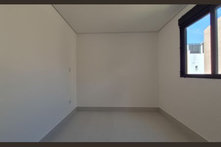 Casa à venda com 194m², 3 quartos e 4 vagasQuarto 2