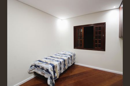 Casa para alugar com 300m², 4 quartos e 6 vagasQuarto 1