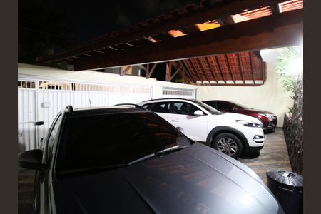 Casa para alugar com 300m², 4 quartos e 6 vagasGaragem