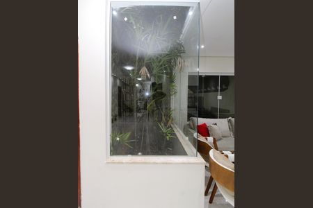 Casa para alugar com 300m², 4 quartos e 6 vagasSala - Jardim de Inverno