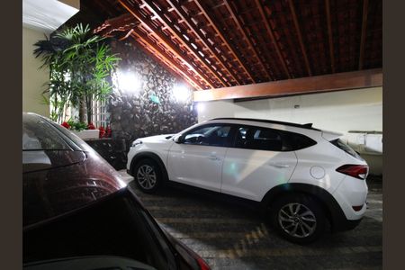 Casa para alugar com 300m², 4 quartos e 6 vagasGaragem