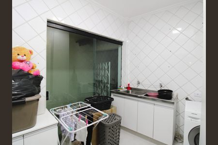 Casa para alugar com 300m², 4 quartos e 6 vagasÁrea de Serviço