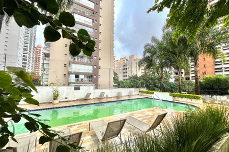 Apartamento à venda com 69m², 2 quartos e 1 vaga Apartamento à venda com 69m², 2 quartos e 1 vagaÁrea comum - Piscina