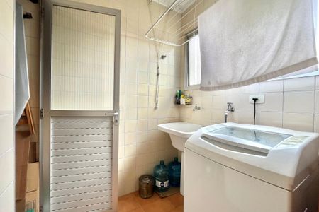 Apartamento à venda com 69m², 2 quartos e 1 vaga Apartamento à venda com 69m², 2 quartos e 1 vagaÁrea de Serviço