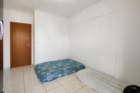 Apartamento para alugar com 102m², 2 quartos e 2 vagas Apartamento para alugar com 102m², 2 quartos e 2 vagasQuarto