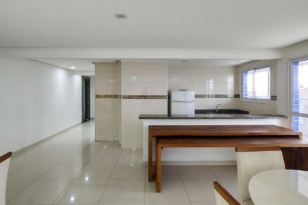 Apartamento para alugar com 102m², 2 quartos e 2 vagas Apartamento para alugar com 102m², 2 quartos e 2 vagasÁrea comum - Salão de festas