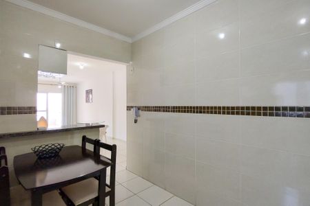 Apartamento para alugar com 102m², 2 quartos e 2 vagas Apartamento para alugar com 102m², 2 quartos e 2 vagasCozinha