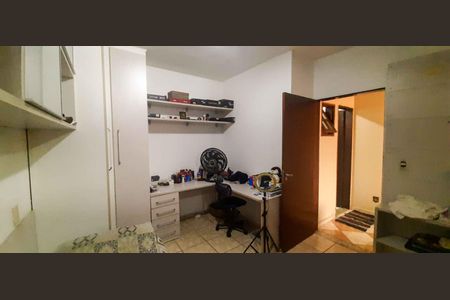 Casa à venda com 120m², 3 quartos e 2 vagas Casa à venda com 120m², 3 quartos e 2 vagasQuarto 2