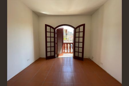 Casa à venda com 120m², 3 quartos e 2 vagas Casa à venda com 120m², 3 quartos e 2 vagasSuíte