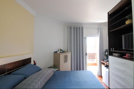 Casa à venda com 143m², 3 quartos e 4 vagasQuarto 1 ( Suíte )