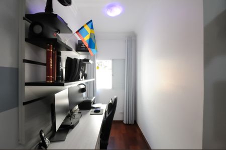 Casa à venda com 143m², 3 quartos e 4 vagasQuarto 2