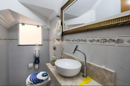 Casa à venda com 143m², 3 quartos e 4 vagaslavabo