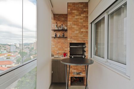 Apartamento à venda com 85m², 2 quartos e 2 vagasVaranda