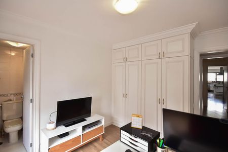 Apartamento à venda com 591m², 4 quartos e 5 vagasSuíte 3