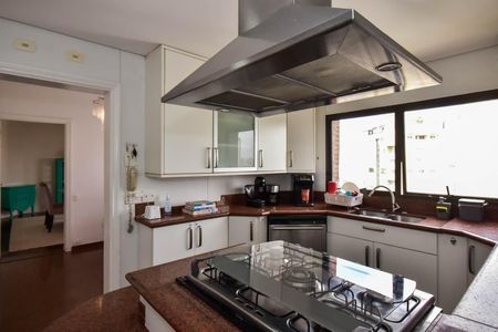 Apartamento à venda com 591m², 4 quartos e 5 vagasCozinha